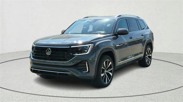 new 2025 Volkswagen Atlas car, priced at $52,811