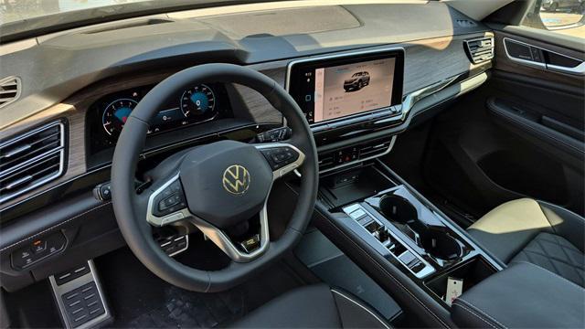 new 2025 Volkswagen Atlas car, priced at $52,811