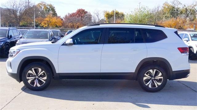 new 2024 Volkswagen Atlas car, priced at $34,542