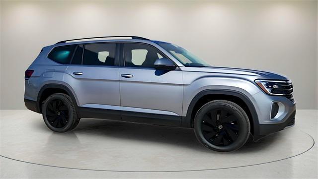 new 2025 Volkswagen Atlas car, priced at $41,780