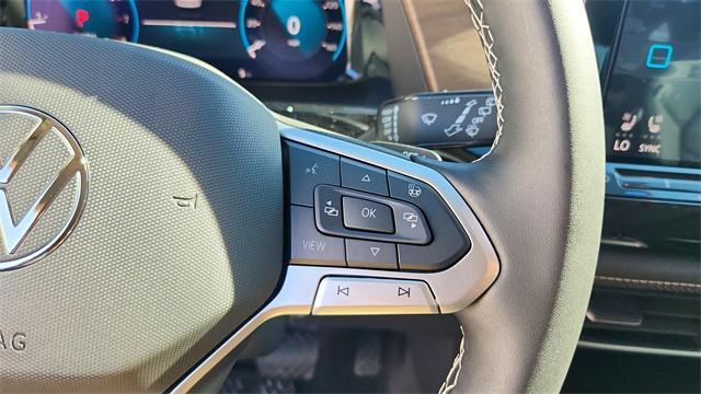 new 2025 Volkswagen Atlas car, priced at $41,780