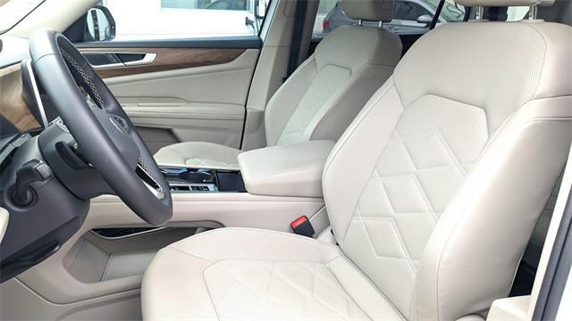 used 2024 Volkswagen Atlas car, priced at $33,999