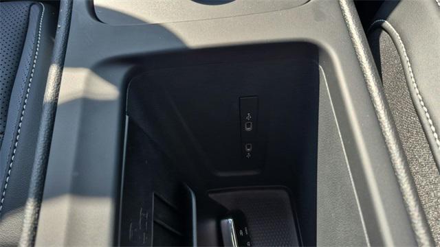 new 2025 Volkswagen Tiguan car, priced at $37,295