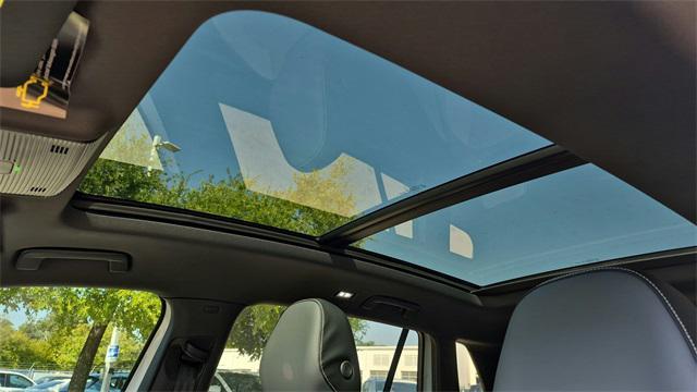 new 2025 Volkswagen Tiguan car, priced at $37,295