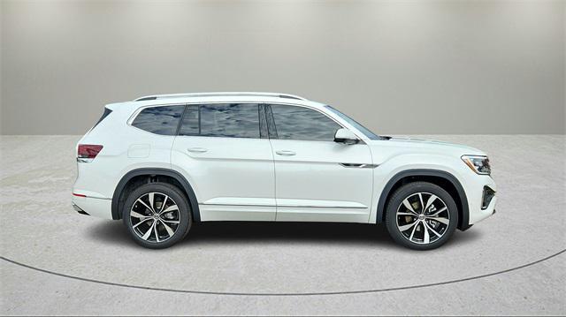 new 2025 Volkswagen Atlas car, priced at $52,946