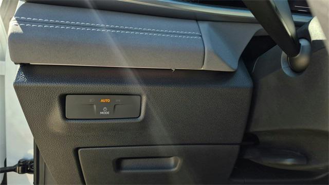 new 2025 Volkswagen Tiguan car, priced at $37,591
