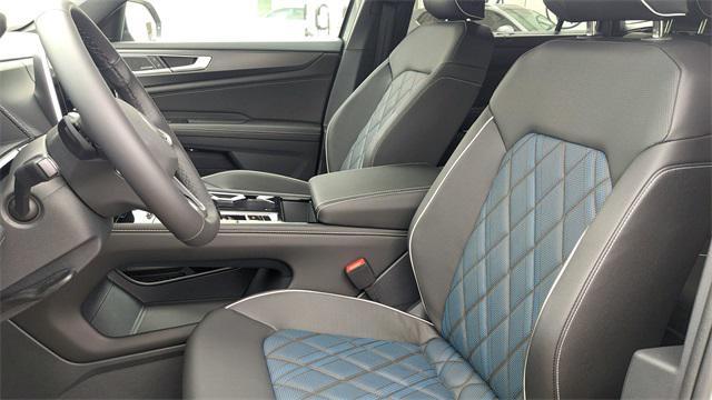 new 2025 Volkswagen Atlas Cross Sport car, priced at $52,049