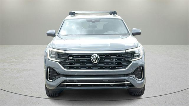 new 2025 Volkswagen Atlas Cross Sport car, priced at $52,049