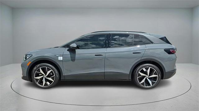new 2025 Volkswagen ID.4 car, priced at $47,361