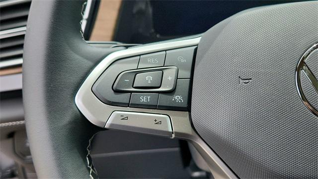 new 2025 Volkswagen Atlas car, priced at $40,423