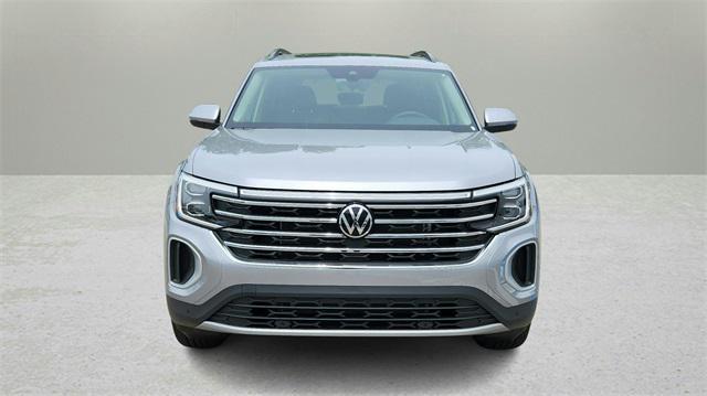 new 2025 Volkswagen Atlas car, priced at $42,999