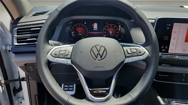 new 2025 Volkswagen Atlas car, priced at $44,999