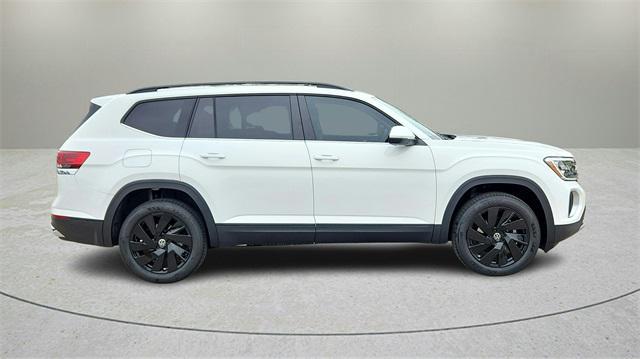 new 2025 Volkswagen Atlas car, priced at $40,999