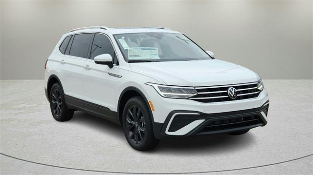new 2024 Volkswagen Tiguan car, priced at $32,999