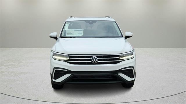 new 2024 Volkswagen Tiguan car, priced at $32,999