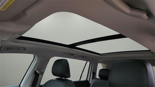 new 2024 Volkswagen Tiguan car, priced at $32,999