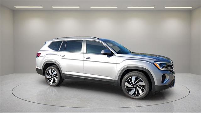 new 2024 Volkswagen Atlas car, priced at $40,573