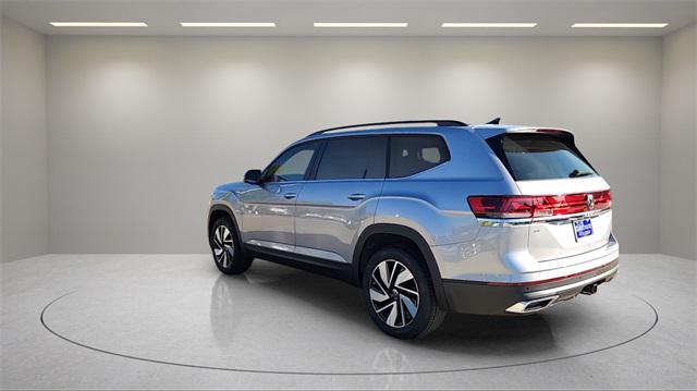 new 2024 Volkswagen Atlas car, priced at $40,573