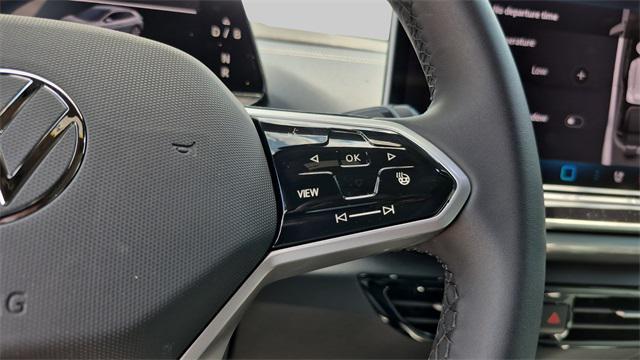 new 2025 Volkswagen ID.4 car, priced at $48,511