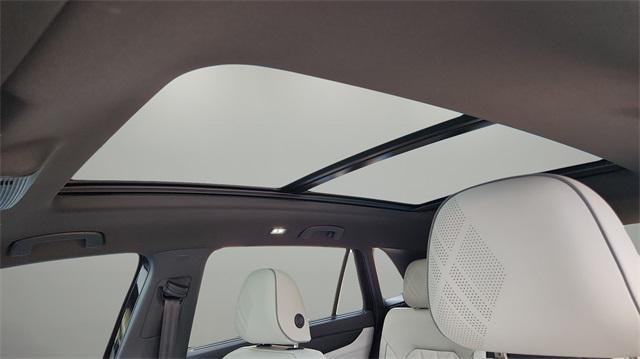 new 2025 Volkswagen Atlas Cross Sport car, priced at $48,999