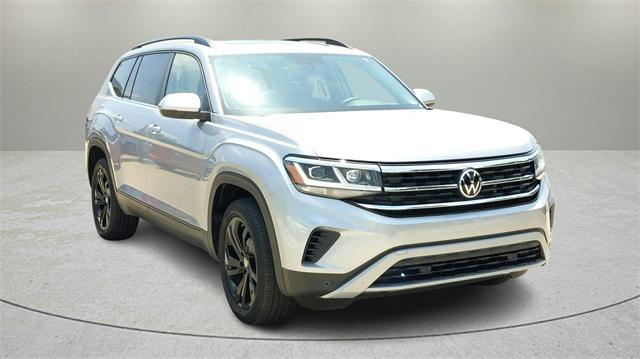 used 2022 Volkswagen Atlas car, priced at $29,999