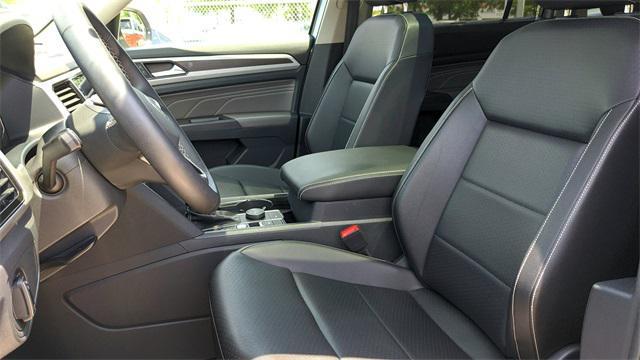 used 2022 Volkswagen Atlas car, priced at $29,999