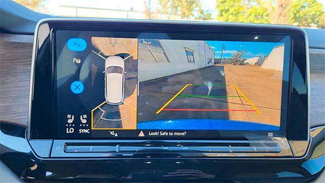 new 2025 Volkswagen Atlas car, priced at $48,499