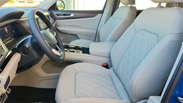 new 2025 Volkswagen Atlas car, priced at $48,499