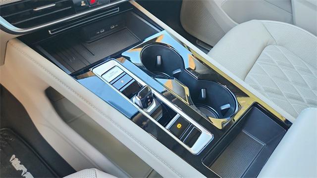 new 2025 Volkswagen Atlas car, priced at $48,499