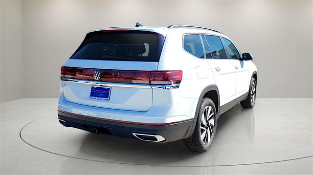 new 2024 Volkswagen Atlas car, priced at $39,541