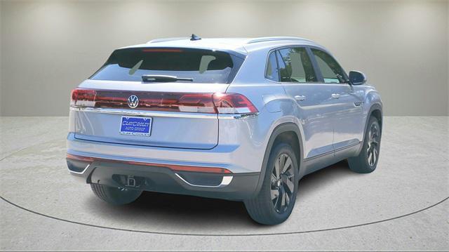 new 2024 Volkswagen Atlas Cross Sport car