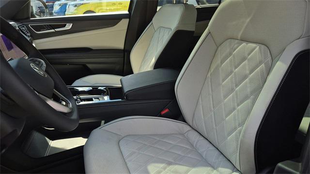 new 2026 Volkswagen Atlas Cross Sport car, priced at $55,931