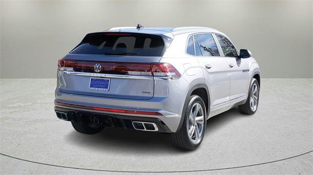 new 2024 Volkswagen Atlas Cross Sport car