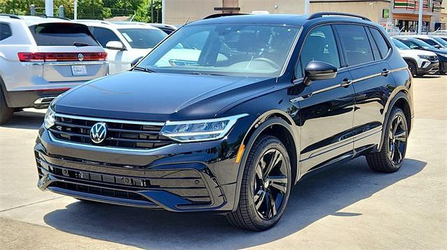 new 2024 Volkswagen Tiguan car, priced at $33,817