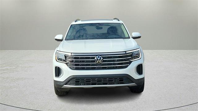 new 2025 Volkswagen Atlas car, priced at $43,339