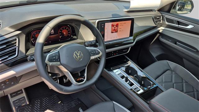 new 2025 Volkswagen Atlas car, priced at $45,576