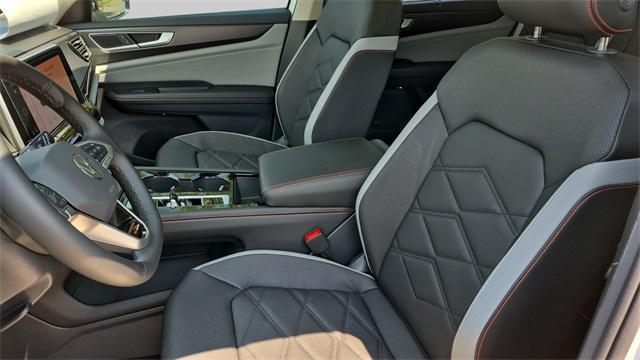 new 2025 Volkswagen Atlas car, priced at $45,576