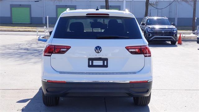 new 2024 Volkswagen Tiguan car, priced at $30,460