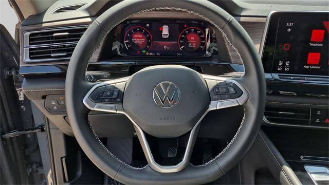 new 2025 Volkswagen Atlas car, priced at $49,509