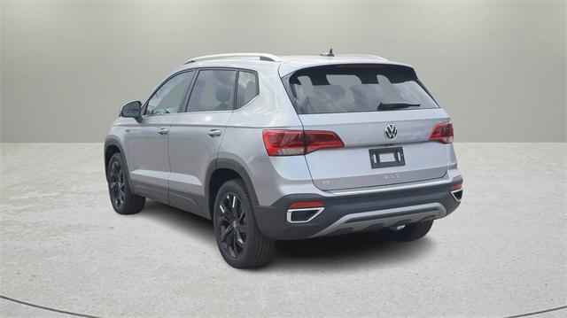 new 2024 Volkswagen Taos car