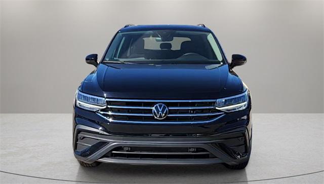 new 2024 Volkswagen Tiguan car, priced at $27,967