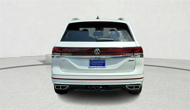 new 2025 Volkswagen Atlas car, priced at $52,811