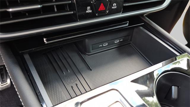 new 2025 Volkswagen Atlas car, priced at $52,811