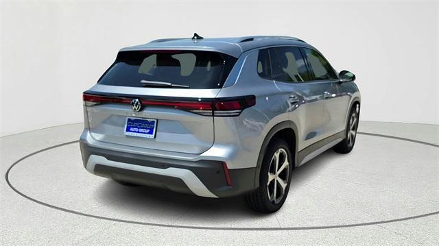 new 2025 Volkswagen Tiguan car, priced at $33,680
