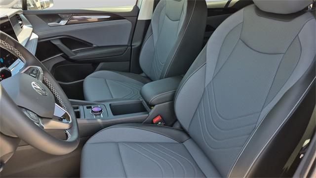 new 2025 Volkswagen Tiguan car, priced at $33,680