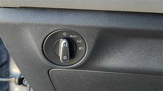 new 2025 Volkswagen Jetta car, priced at $27,120
