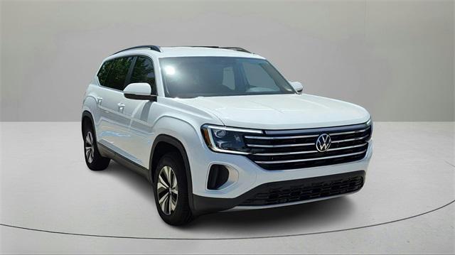 new 2025 Volkswagen Atlas car, priced at $35,999
