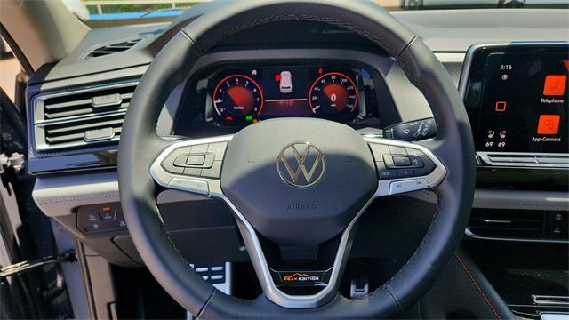 new 2025 Volkswagen Atlas car, priced at $44,699