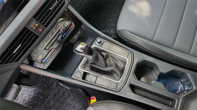 new 2025 Volkswagen Jetta car, priced at $25,499