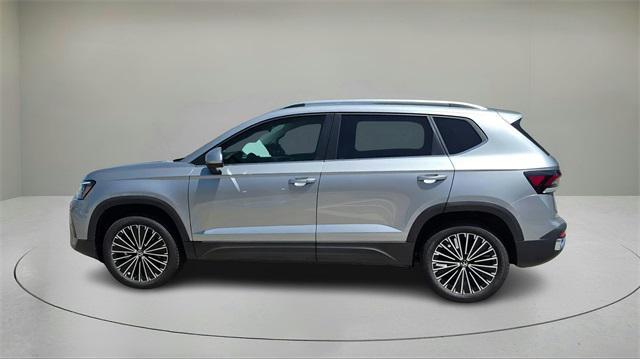 new 2025 Volkswagen Taos car, priced at $30,323